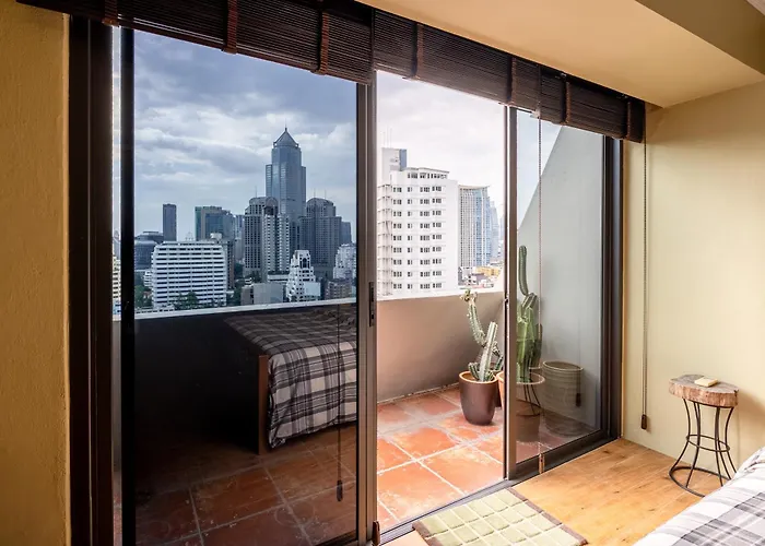 Peony Rustic Sukhumvit, Nana Bts *
